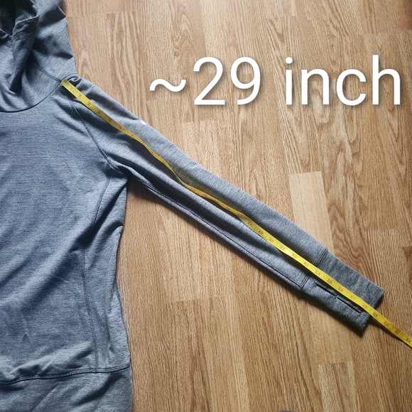 Nike Golf Women's Gray Cowl Neck Hoodie - Picture 10 of 10